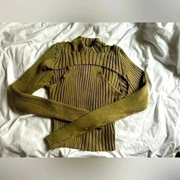 Forever 21 Tops - Ribbed Long Sleeve Top Women’s Size Large- Forever 21
